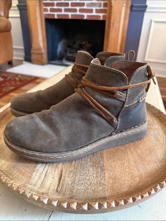 Born Shoes - Born Boots Wm 9.5 Calyn Brown Suede Distressed Leather Ankle Casual Comfort